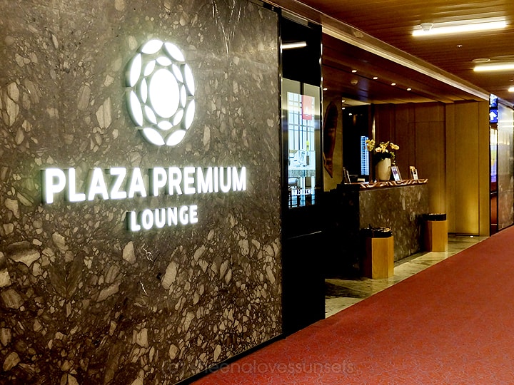 Taipei Plaza Premium Lounge Sheena Loves Sunsets 1