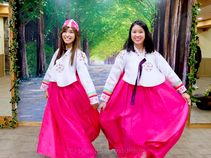 Kimchi School Hanbok Wearing